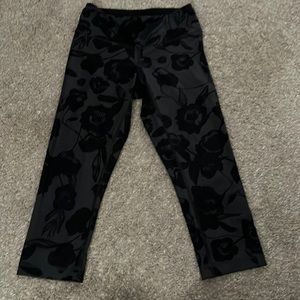 Cropped lululemon leggings